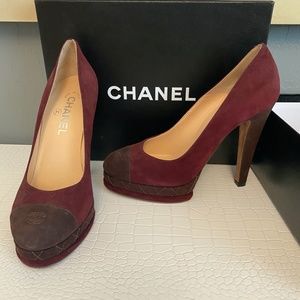 Chanel Pumps